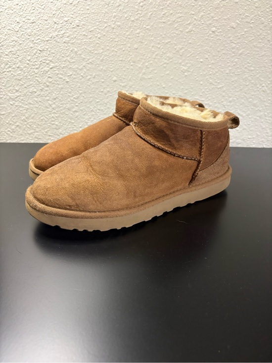 UGG Shoes - UGG Cozy Suede Shearling-Lined Slip-On Boots - Chestnut